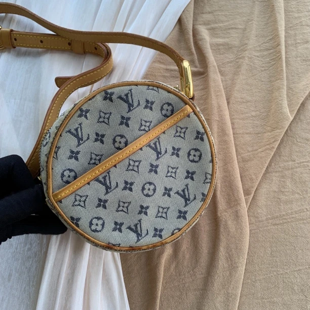 95新 LouisVuitton/路易威登 丹宁牛仔小号圆饼斜挎包