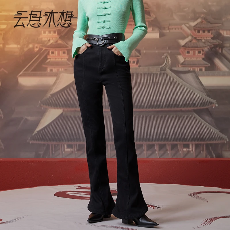 云思木想新中式2023秋冬新款微喇叭加绒修身马蹄牛仔裤11120