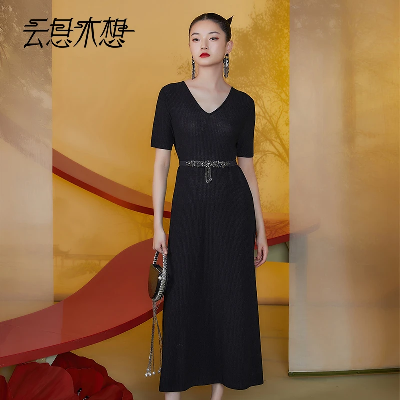Ysimo-X云思木想新中式2024夏季新款V领时尚毛针织连衣裙11626