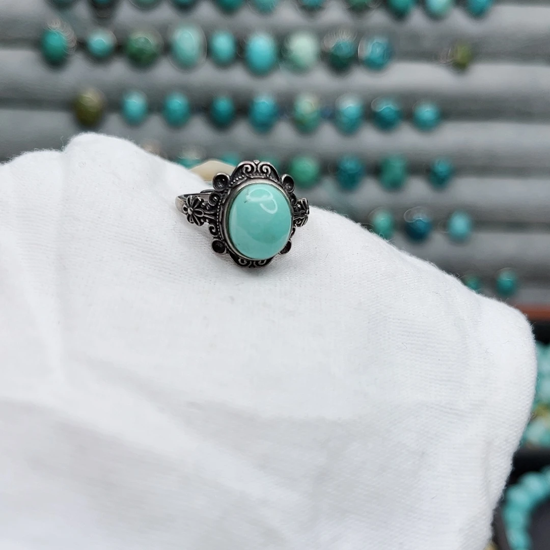 绿松石绿松石未镶嵌