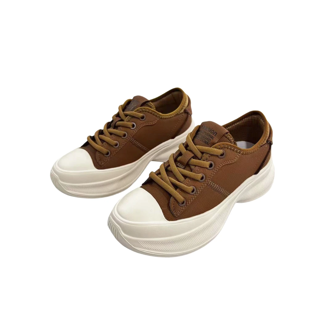 635，733  字母  拼接  时尚  设计感  百搭  舒适  休闲鞋