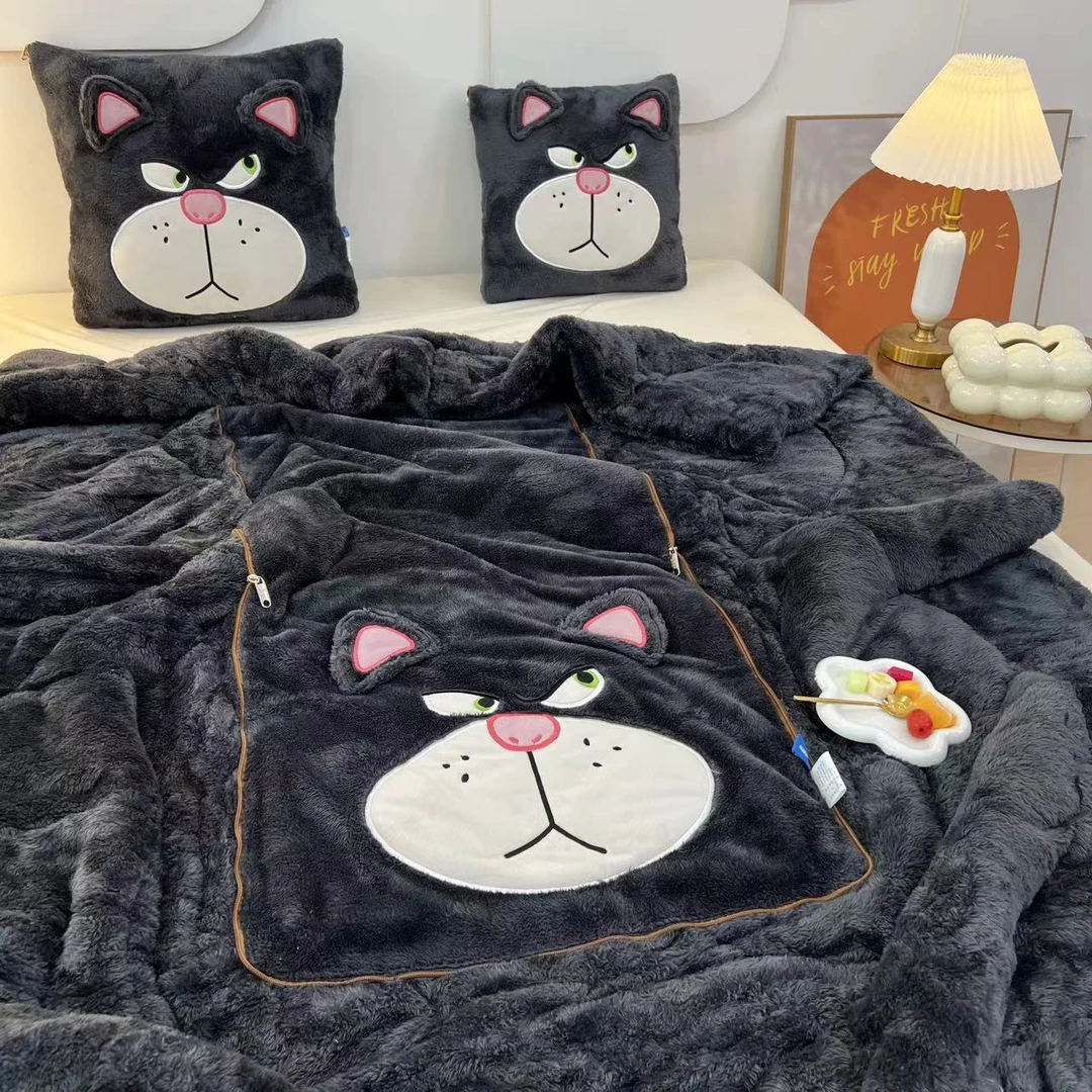 限【路西法长绒】加绒加厚可折叠多功能抱枕被双面两用可折叠车载