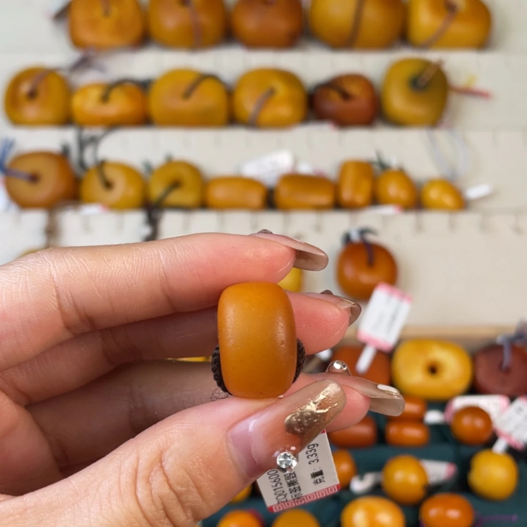 【闪购商品】琥珀颈饰未镶嵌L****6