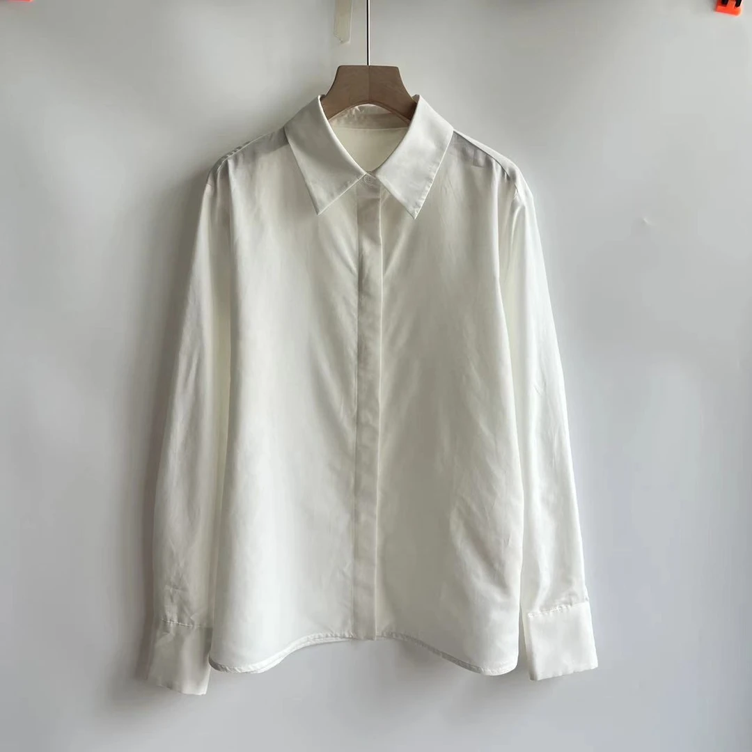 北方鹿 早秋丝滑舒适纯色暗门襟女士衬衫气质简约百搭休闲25515