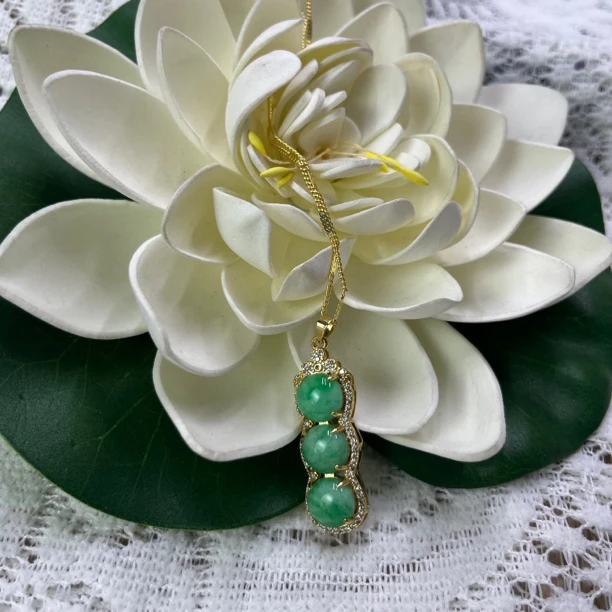 合金珐琅吊坠 豆子吊坠百搭绿色1282