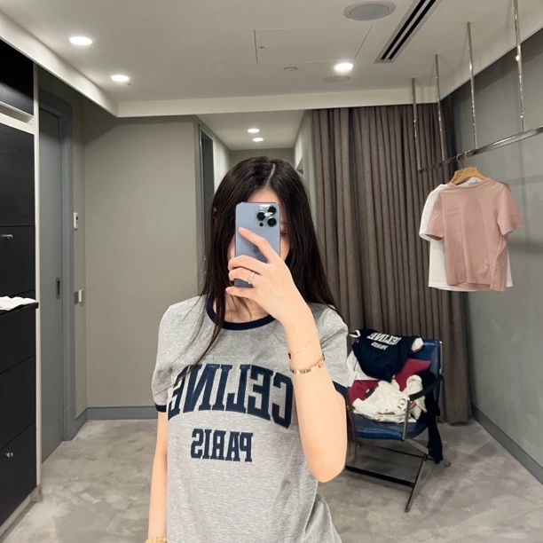全新未使用 Celine/思琳 新款字母短袖