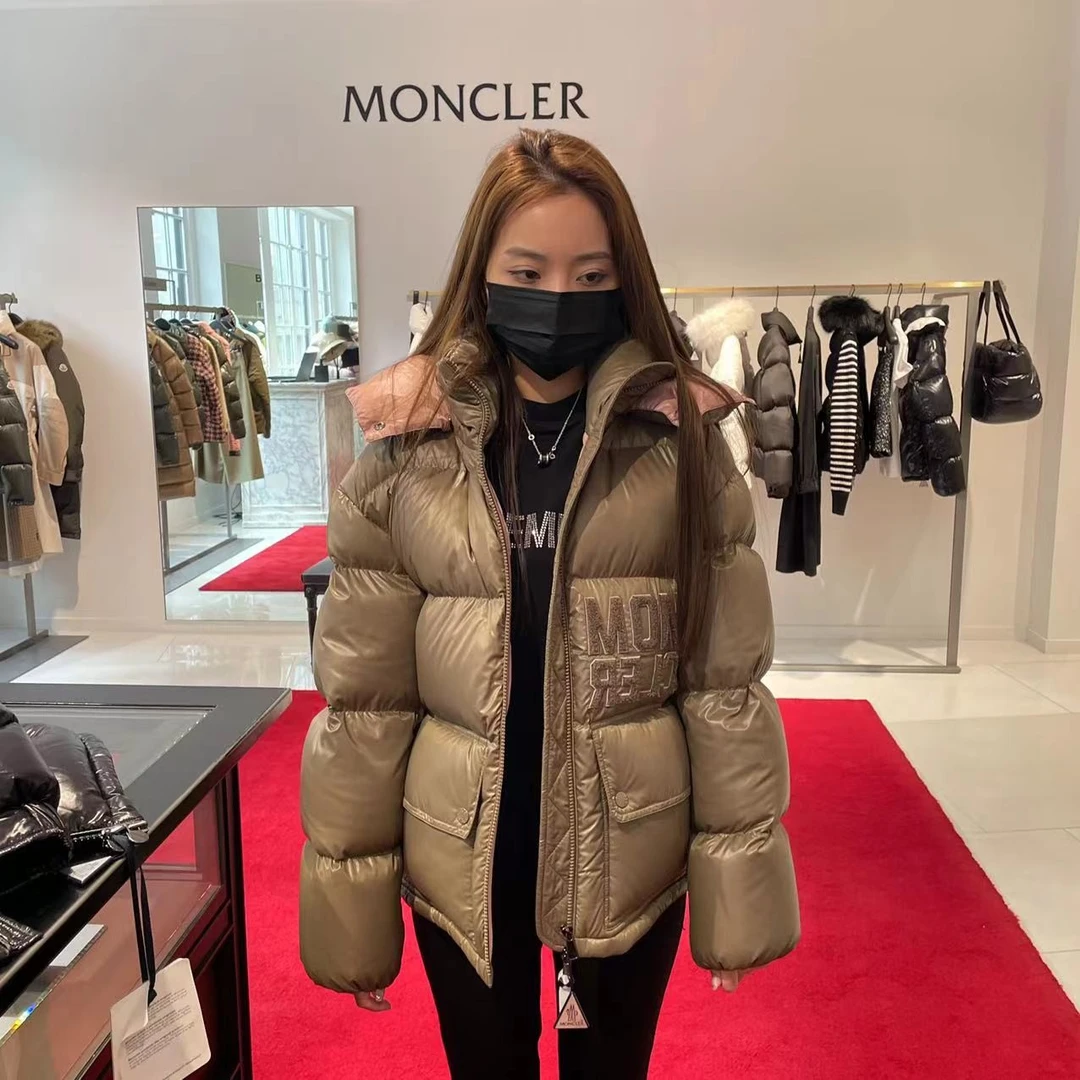全新未使用 蒙口 Abbaye刺绣logo短款羽绒服