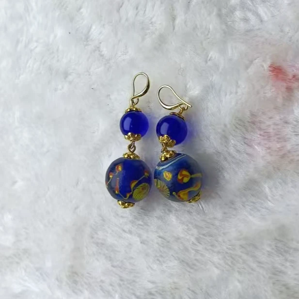 102799蓝色凤眼琉璃耳饰