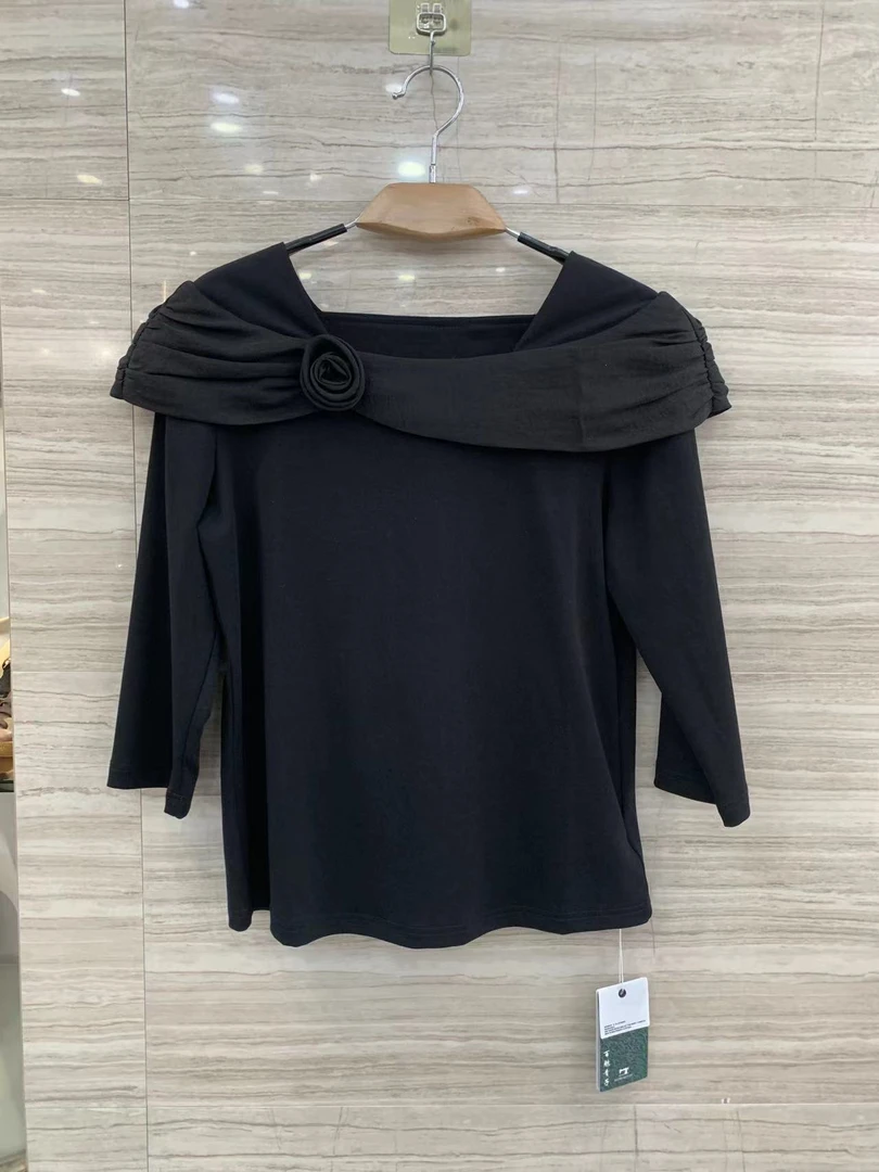 美文服饰 百搭设计师长袖方领衫8152