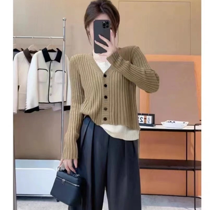 设计感假两件撞色针织衫女2023秋季新款洋气休闲毛衣内搭显瘦上衣