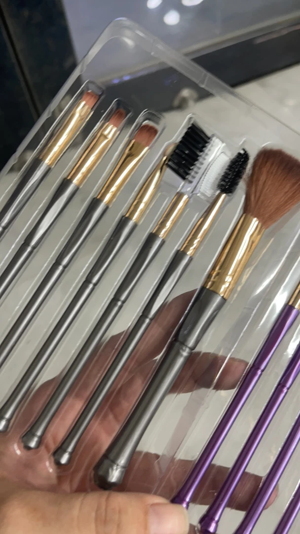 大号眼影刷晕染刷柔软便携新手初学者学生化妆刷