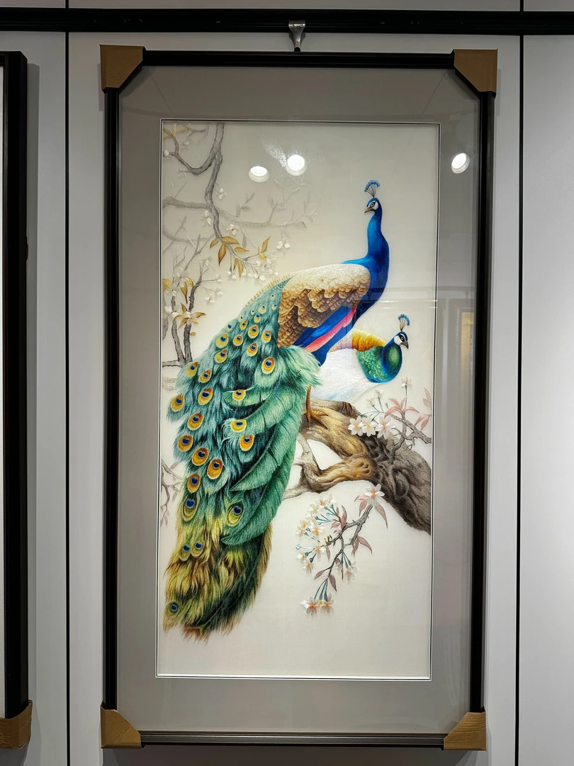 【富贵孔雀图】纯手工刺绣苏绣名画高档玄关走廊新中式画芯50*100cm