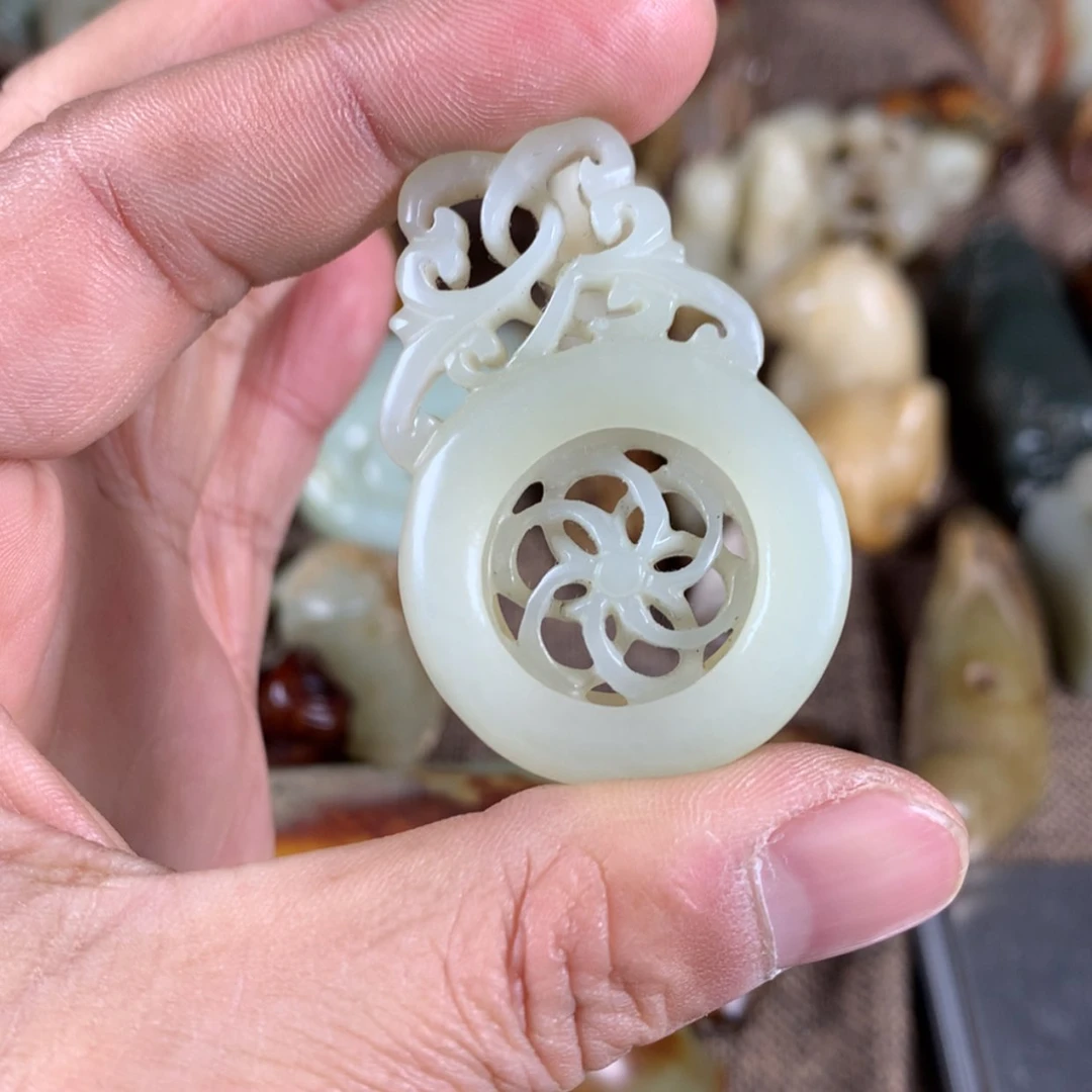 【闪购商品】和田玉颈饰未镶嵌