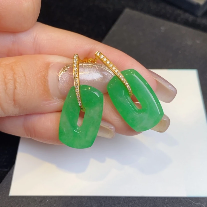 【闪购商品】翡翠耳饰18K金镶嵌福贝