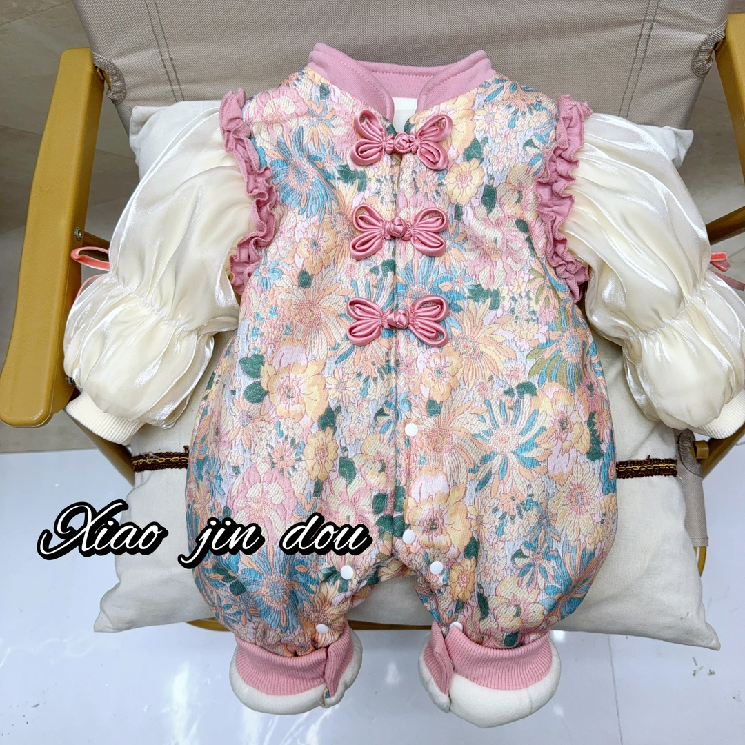 新生婴儿婴儿衣服秋冬连体衣唐装满月服周岁礼服新年唐装拜年服