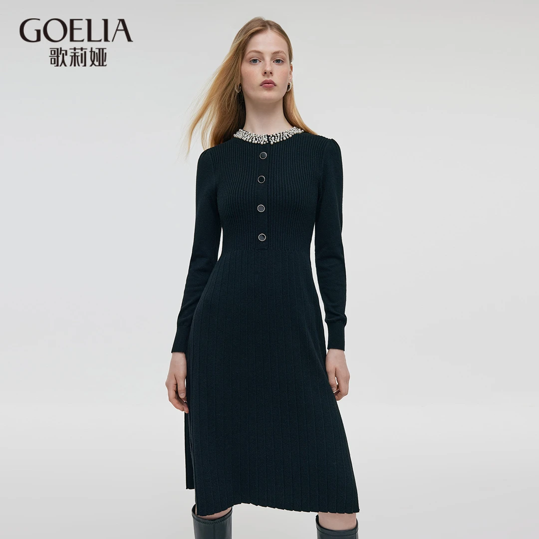 歌莉娅 秋季新品  钉珍珠针织连衣裙  1C9L4G890