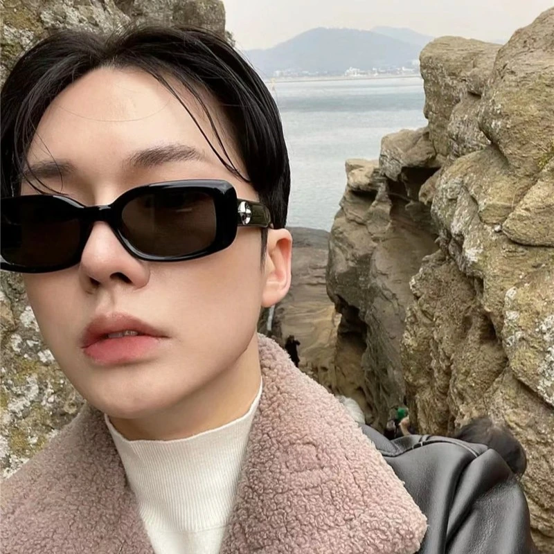 网红韩版方形墨镜小框2023时髦个性潮男辣妹嘻哈墨镜防紫外线街拍