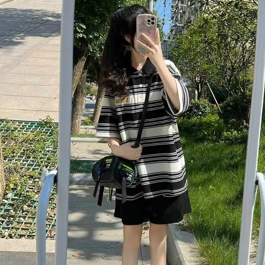 夏季宽松条纹短袖套装女士休闲韩版运动小众欧若风潮流百搭两件套