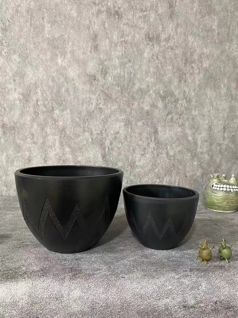 块根绿植龟甲龙黑胶盆现货块根盆黑色潮流龙舌兰块根植物有孔日式