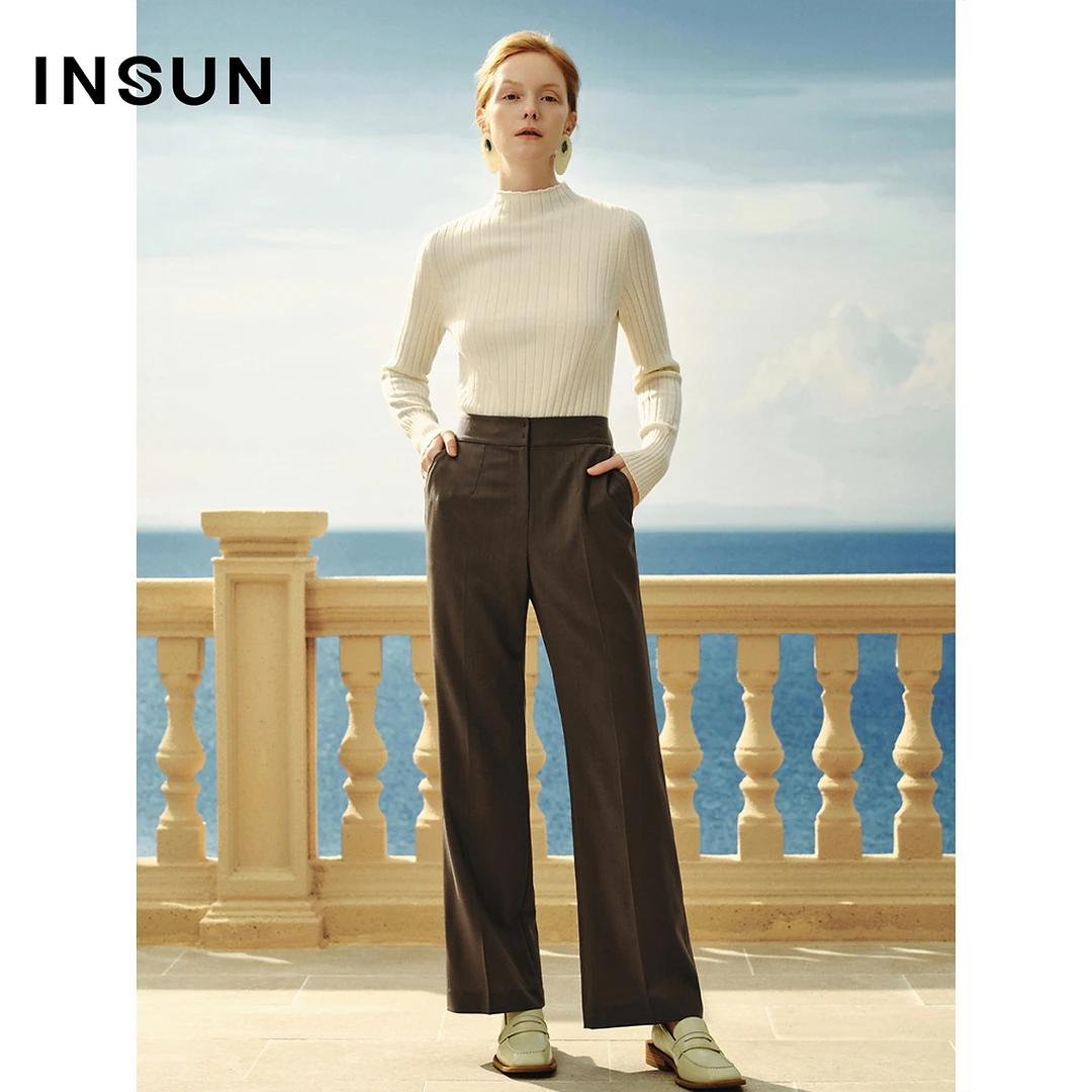 INSUN恩裳专选春款半高领坑条毛针织衫