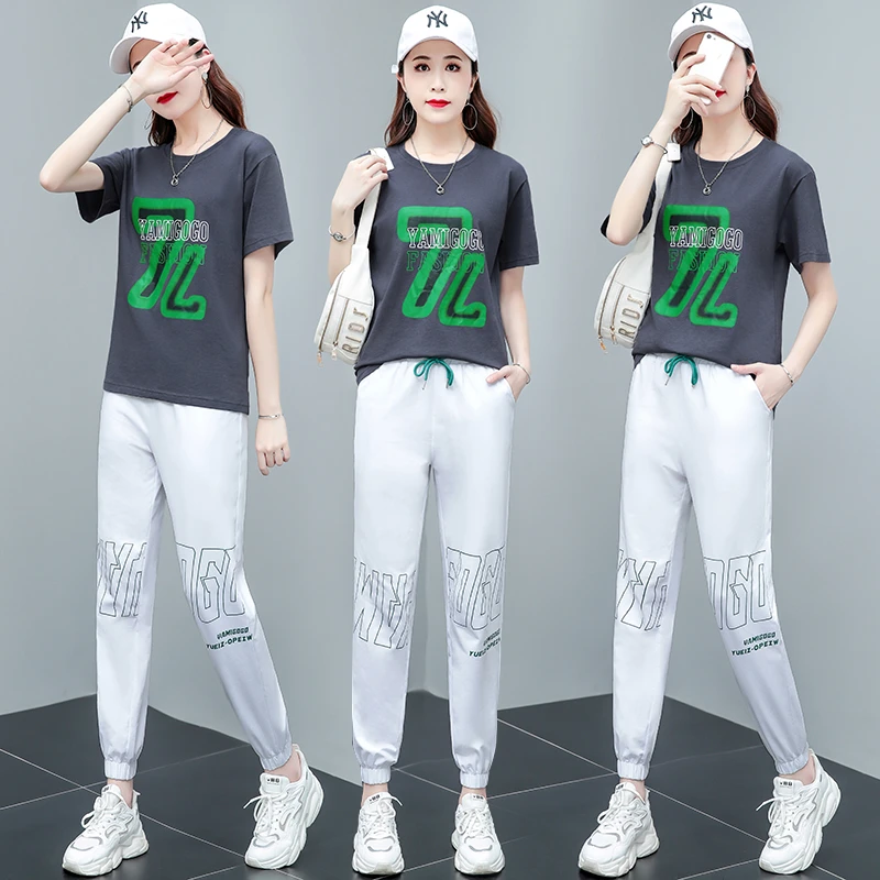 中老年运动套装女短袖洋气时尚休闲夏季宽松显瘦百搭减龄潮流套装