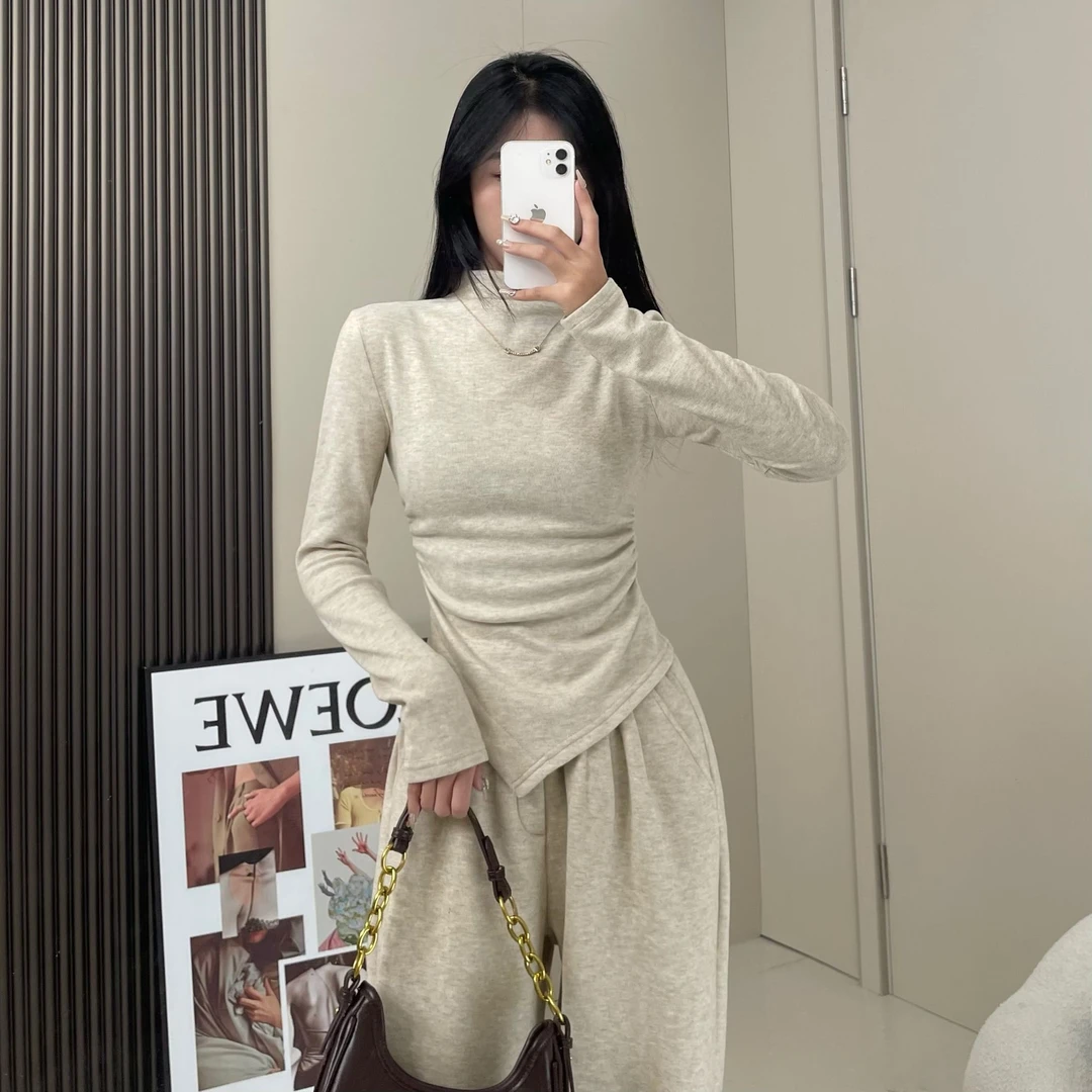 【加绒】纯色显瘦不规则下摆薄绒半高领T恤+高腰厚绒休闲裤