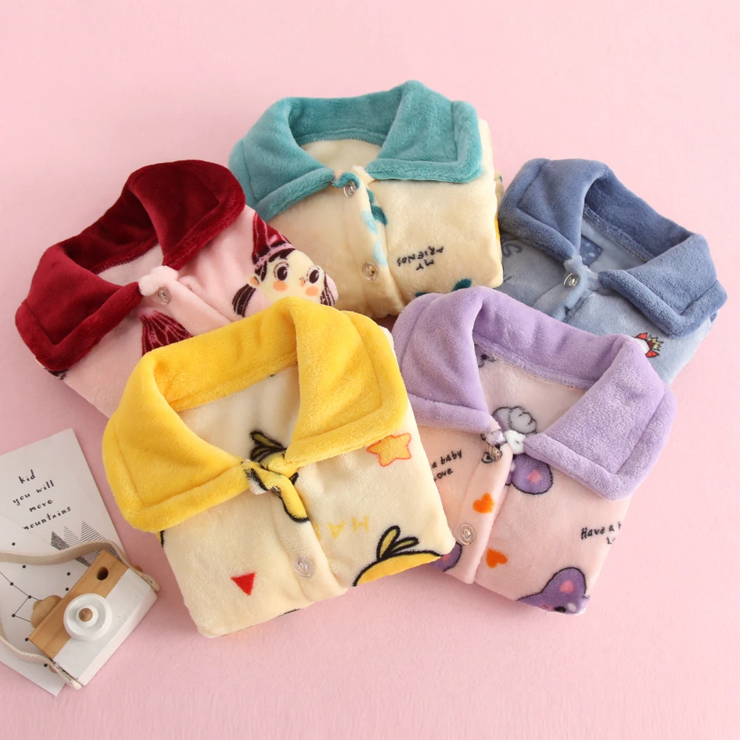 秋冬季款儿童法兰绒睡衣宝宝加厚卡通家居服男童中大童珊瑚绒套装