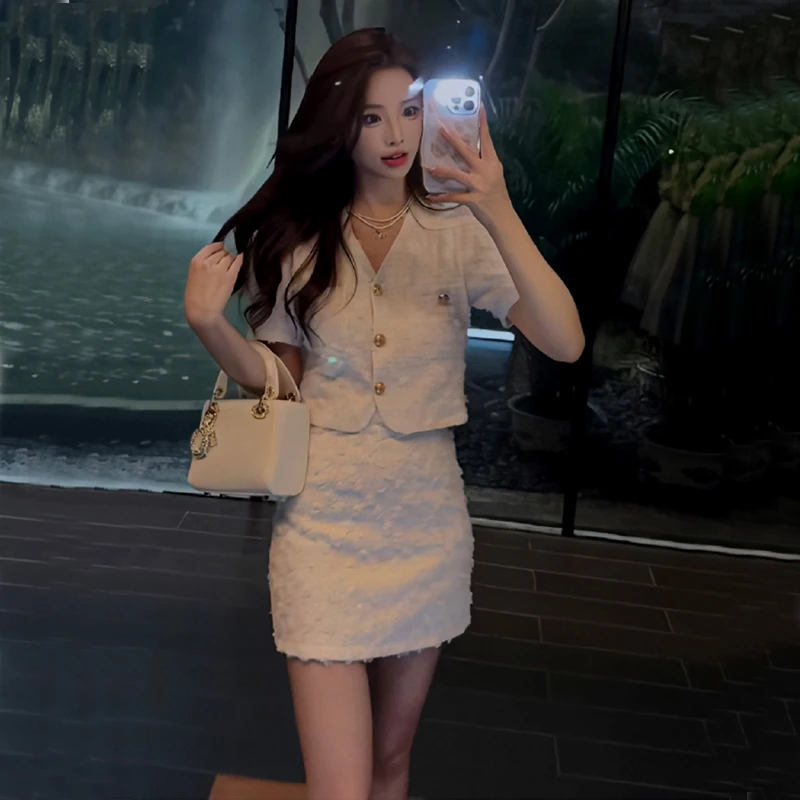 【安娜】大码夏季设计感小香风套装泡泡袖上衣半身裙高级感两件套