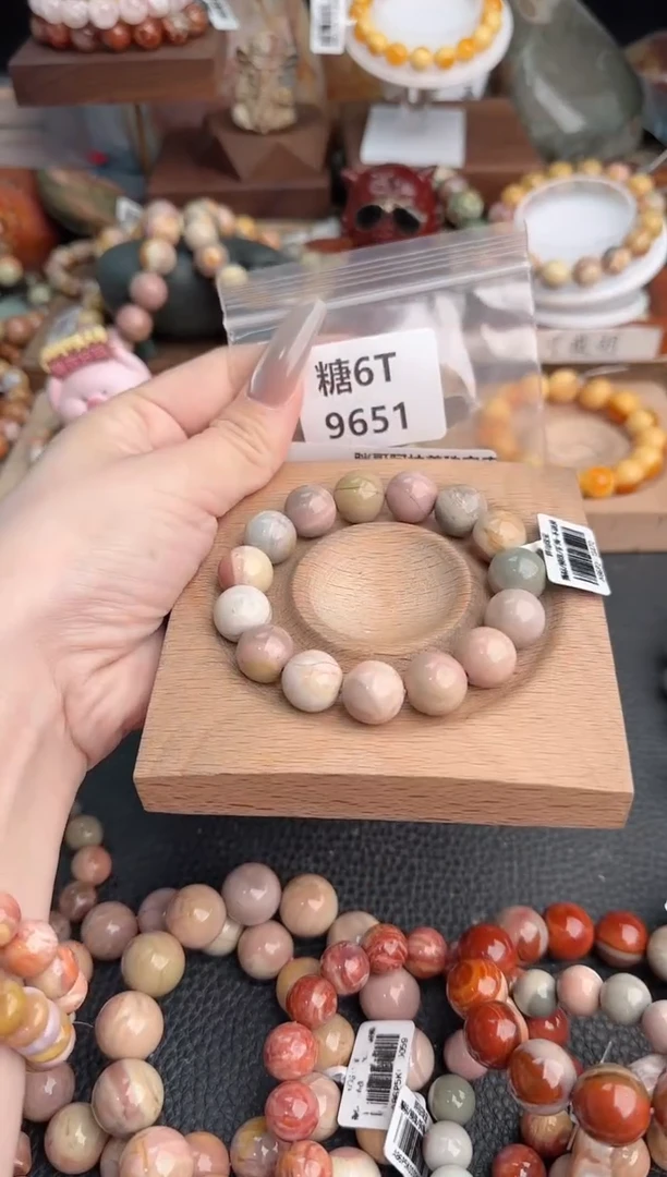 【闪购商品】石英质玉手饰未镶嵌6T9651