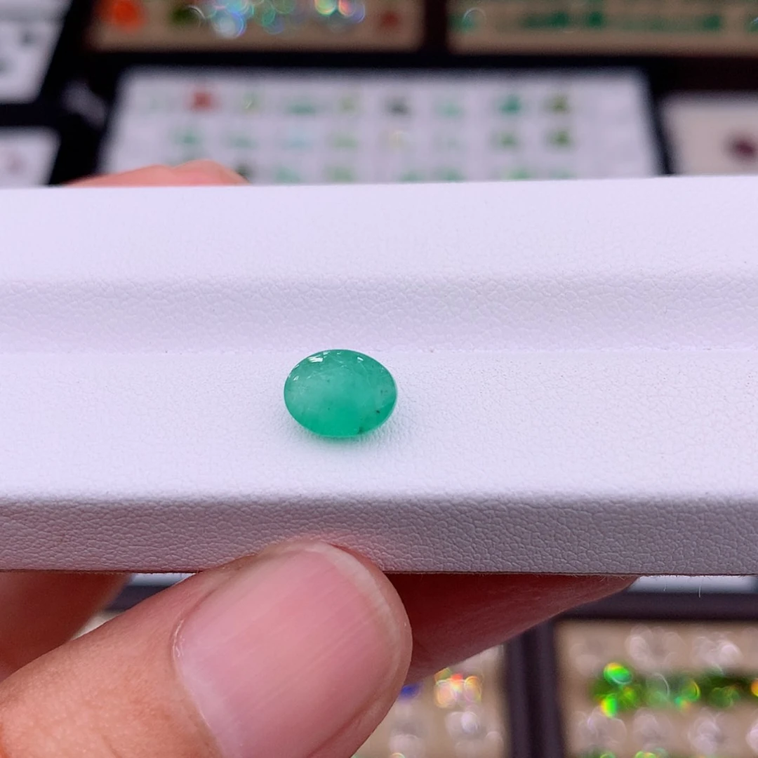 【闪购商品】祖母绿裸石未镶嵌