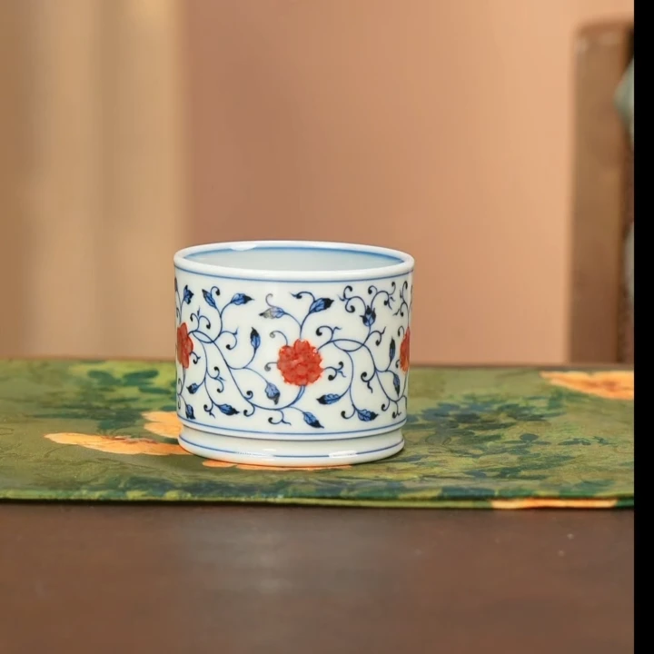 【小乔赏瓷】林泉风月 景德镇釉里红缠枝杯