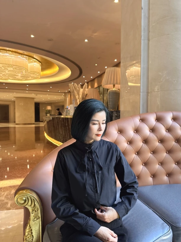 【衬托】冬季加厚设计感百搭款衬衫上衣