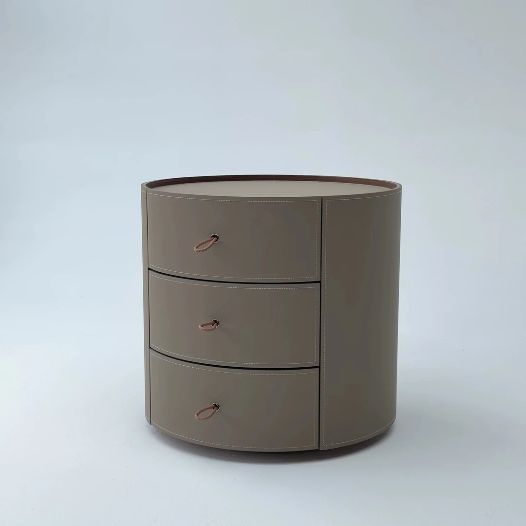 意大利Italian Design设计师款床头柜大容量设计全马鞍皮床边柜