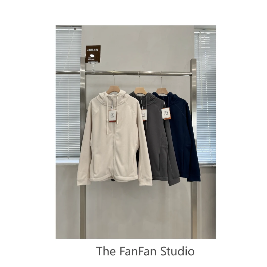 FANFAN-"轻量"抓绒保暖连帽外套