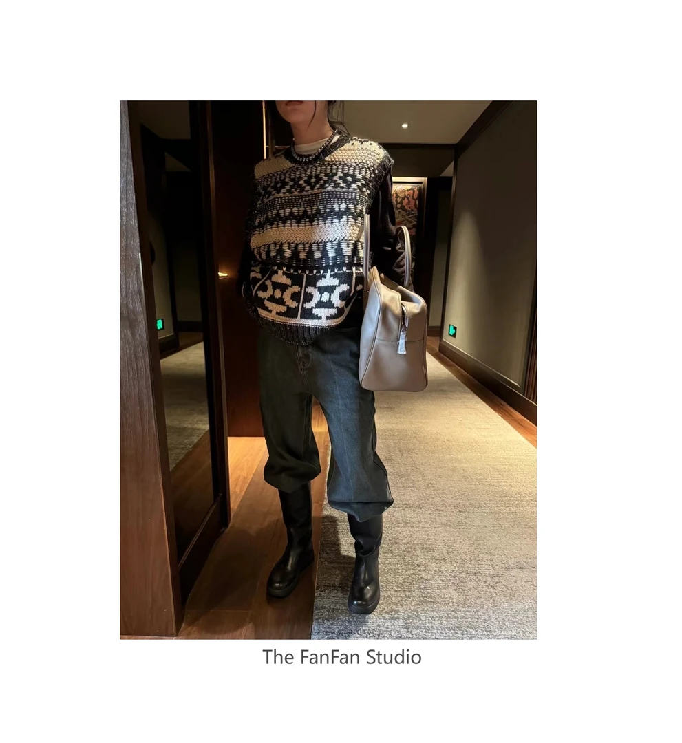 FANFAN-花纹提花马甲