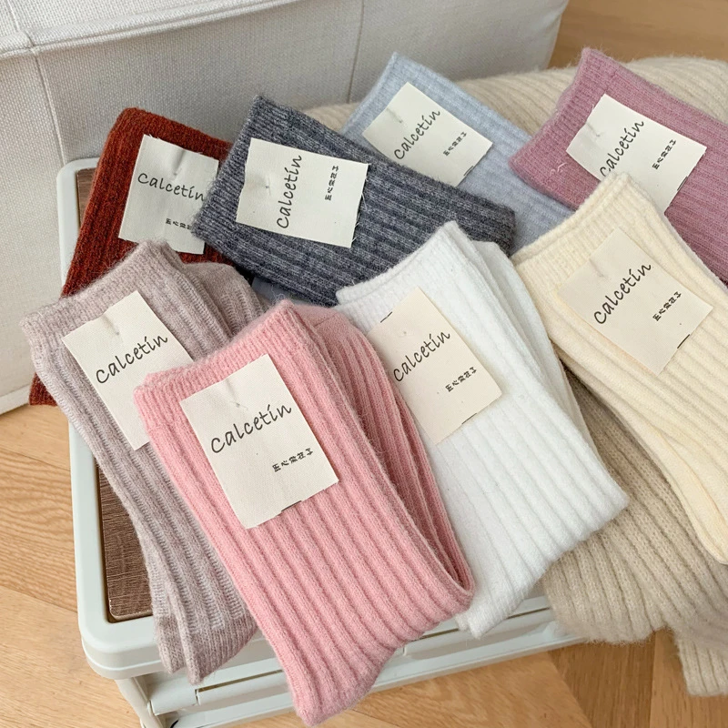 羊毛袜女中筒加厚软糯批发女士中筒日系纯色ins韩国运动堆堆秋冬