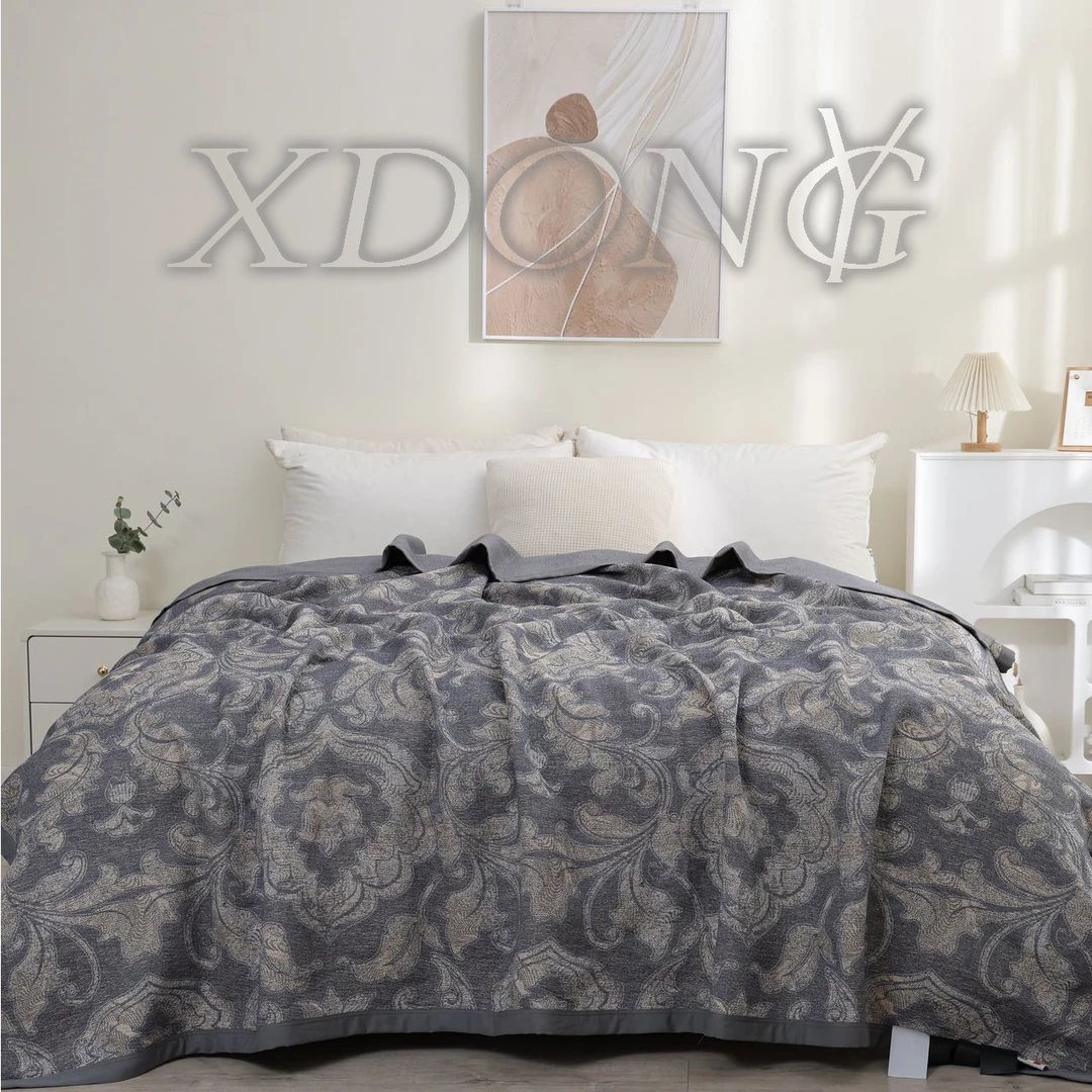 XDONGY（冬云家纺）230*250织金宋锦 蚕 丝 罗马古城灰色 床盖