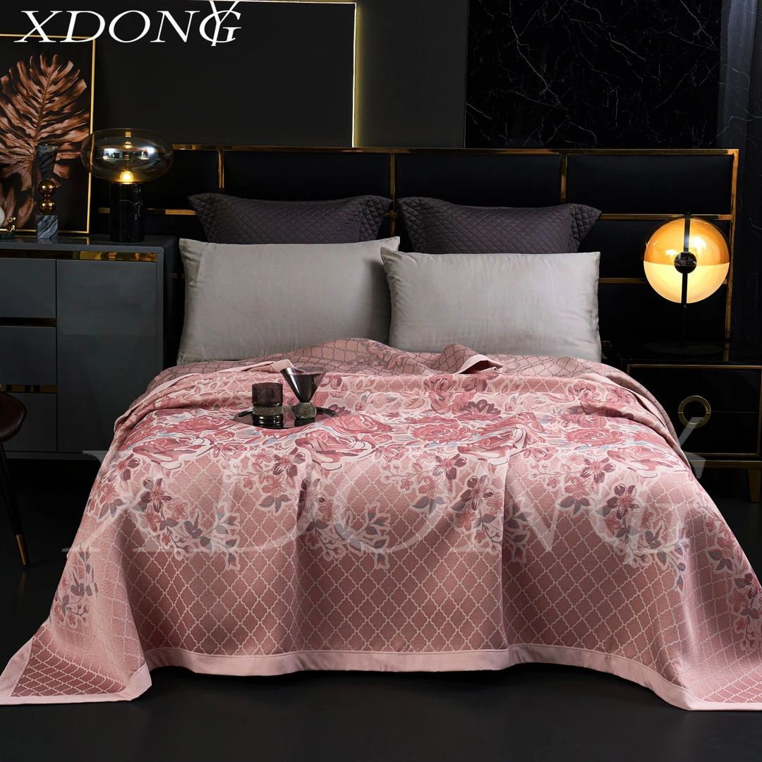 XDONGY（冬云家纺）240*250羊 绒蛋白抑菌透气 藤蔓 盖毯