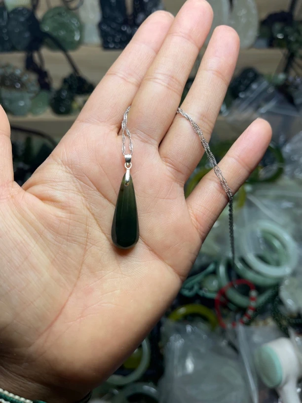 天然玉石水草水滴一个滴水来财多样性发货