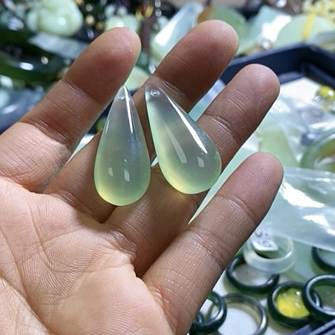 岫玉耳环银S925镶嵌一对
