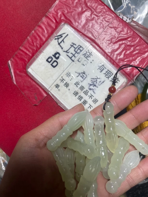 天然玉石毛笔手机挂件一个钥匙扣孩子提笔高中一笔横财多样性发货