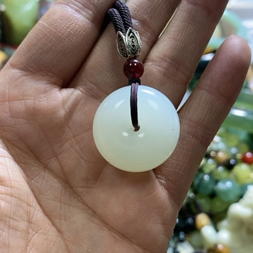 【闪购商品】岫玉颈饰未镶嵌多样性发货