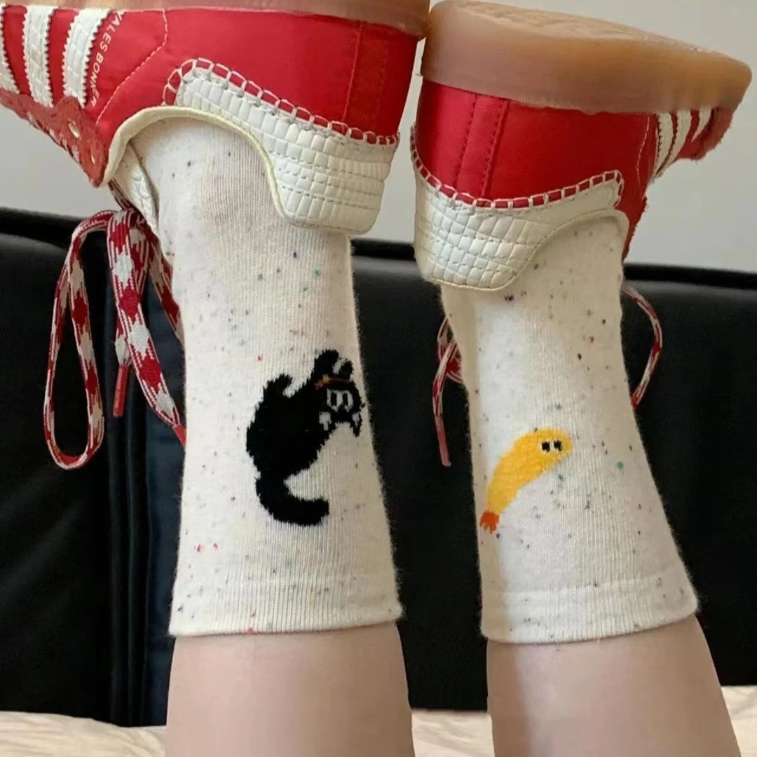 日系黑猫猫与黄小鱼袜子女可爱卡通春秋款点子纱植绒中筒袜少女心