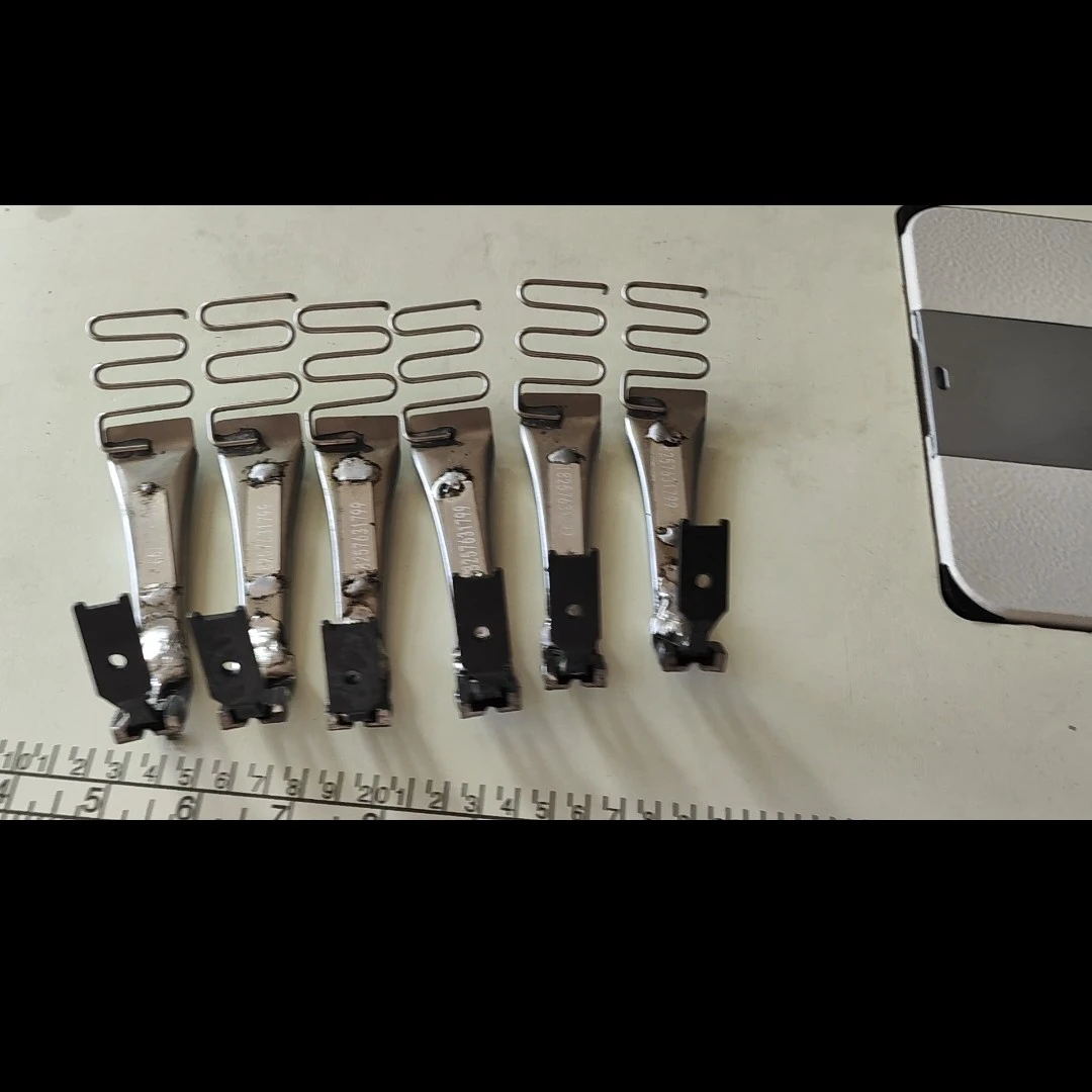 双针压脚拉筒贴条子撸子拉筒嘴子拉筒上钢丝双圈遮阳挡涂银布配件