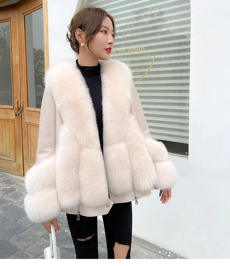 整皮板狐狸毛加厚外套女拼绵羊皮短款大毛领2025冬新款气质欧美
