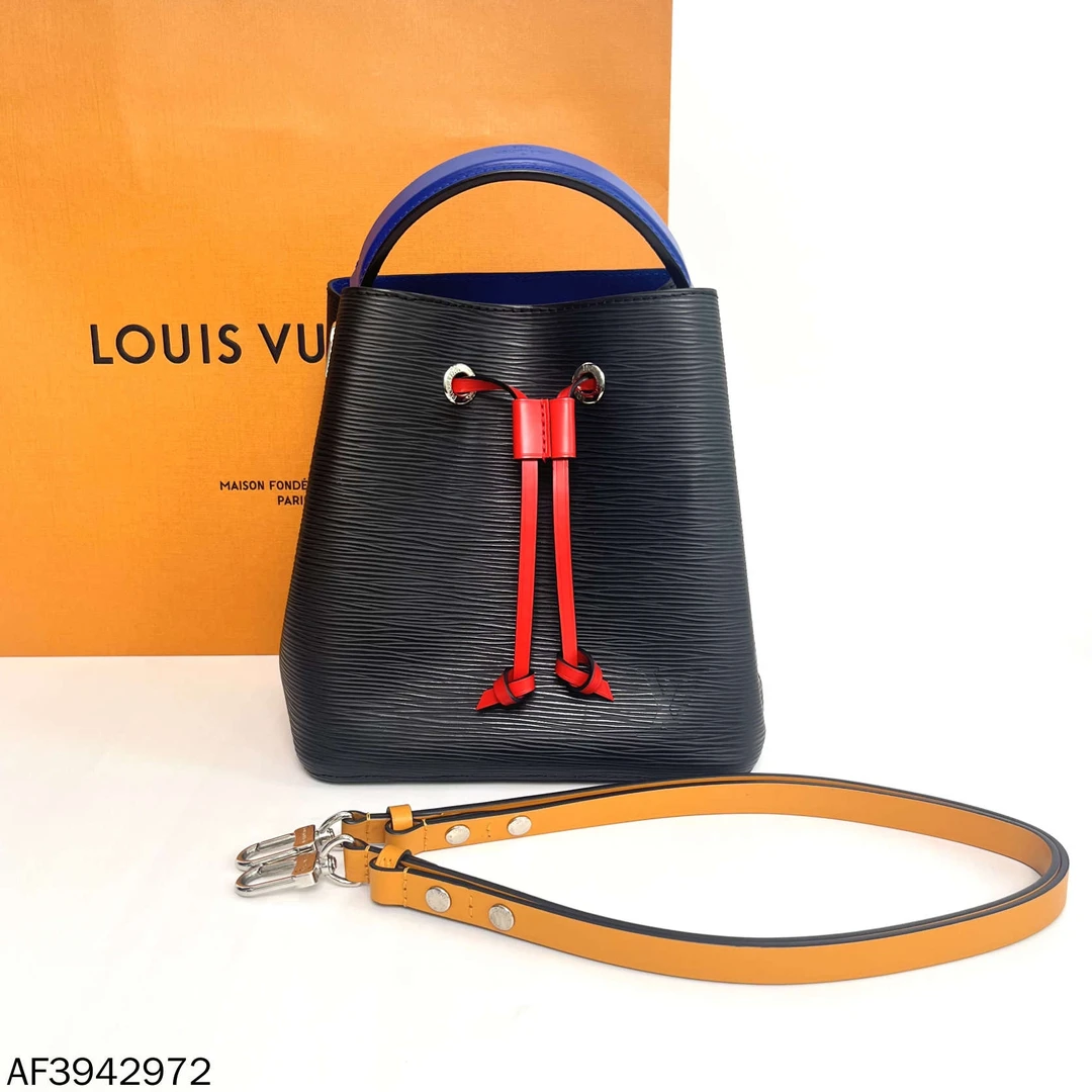 95新 LouisVuitton/路易威登 水波纹noebb水桶包/AF3942972