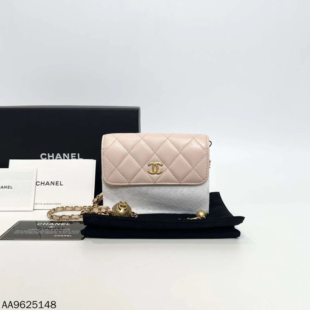 99新 Chanel/香奈儿 22C小金球粉色翻盖菱格纹包包/AA9625148