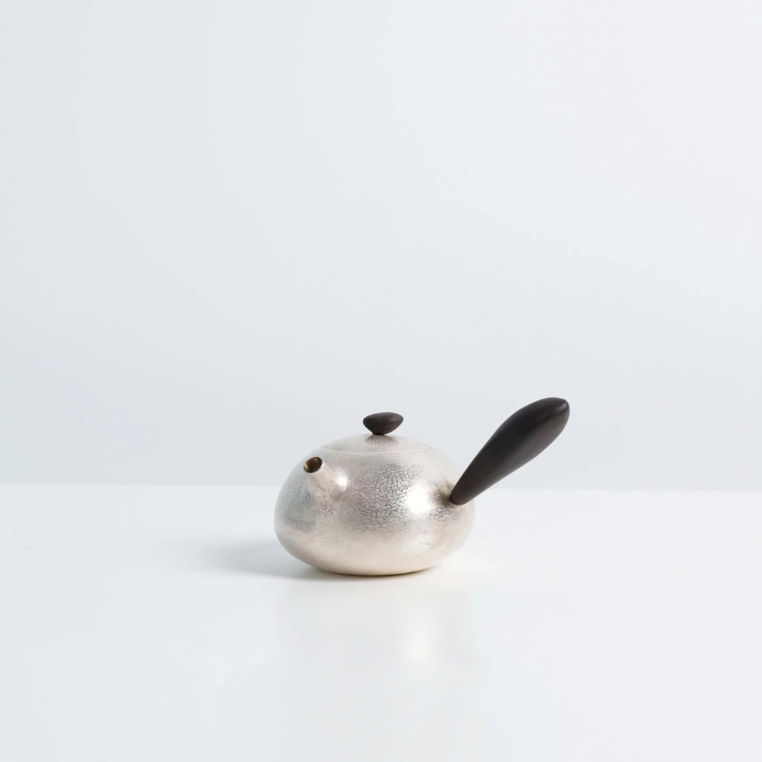 南作器 出山 明 侧把壶