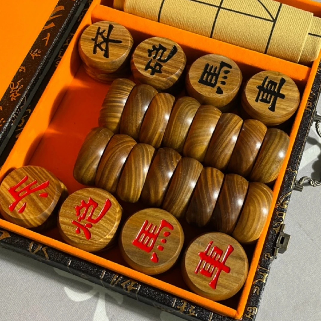 纯实木绿檀木阴雕将军体中国象棋送礼佳品高端收藏款沉水带香味