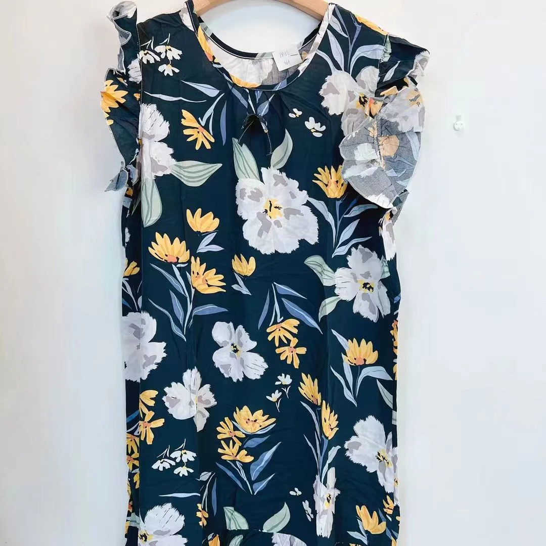 88156 人造棉可爱花边袖睡裙，裙长100cm，胸围110cm